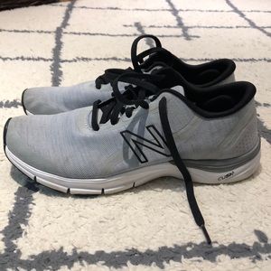 EUC New Balance 711 with Cush memory foam sole